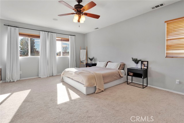 Detail Gallery Image 22 of 45 For 18977 Mono, Hesperia,  CA 92345 - 4 Beds | 2/1 Baths