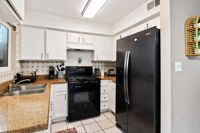 Detail Gallery Image 10 of 25 For 8414 Columbus Ave #15,  North Hills,  CA 91343 - 2 Beds | 1/1 Baths