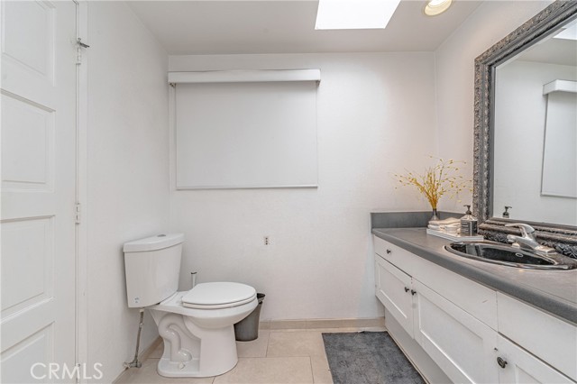 Detail Gallery Image 28 of 42 For 2575 E 19th St #38,  Signal Hill,  CA 90755 - 1 Beds | 1 Baths