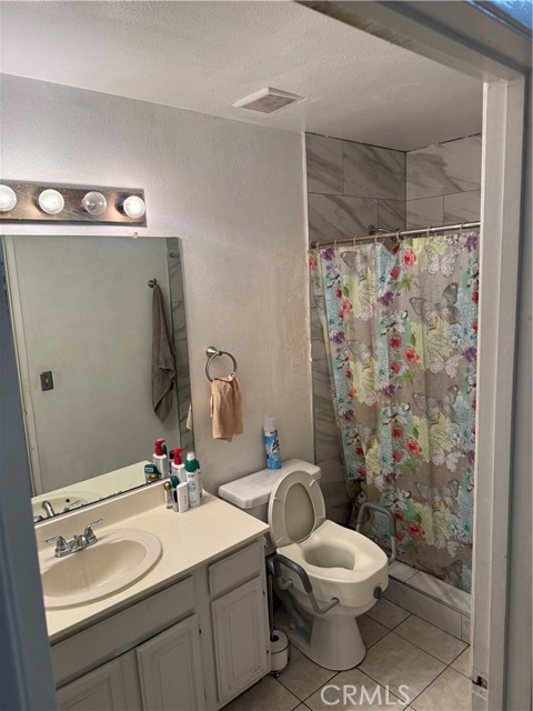 Detail Gallery Image 21 of 26 For 14222 Filmore, Arleta,  CA 91331 - 3 Beds | 2 Baths