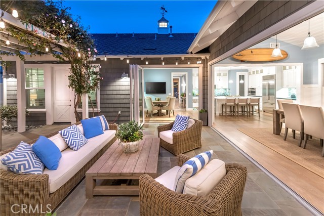 2905 Broad St, Newport Beach CA: https://media.crmls.org/medias/92c06ac1-c307-4d3e-a034-265da32b42bb.jpg