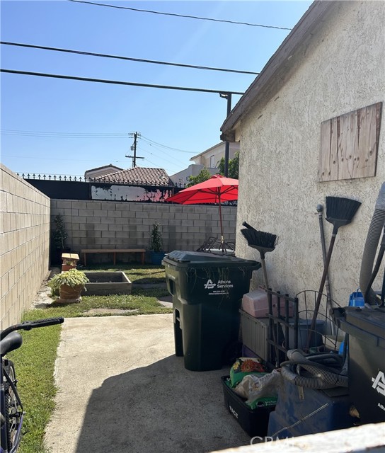 11249 Broadmead Street, South El Monte CA: https://media.crmls.org/medias/92c097d8-9c91-4e86-9c3b-f884369c9c2c.jpg