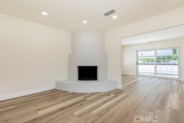 Detail Gallery Image 14 of 40 For 11110 Odell, Sunland,  CA 91040 - 4 Beds | 3 Baths