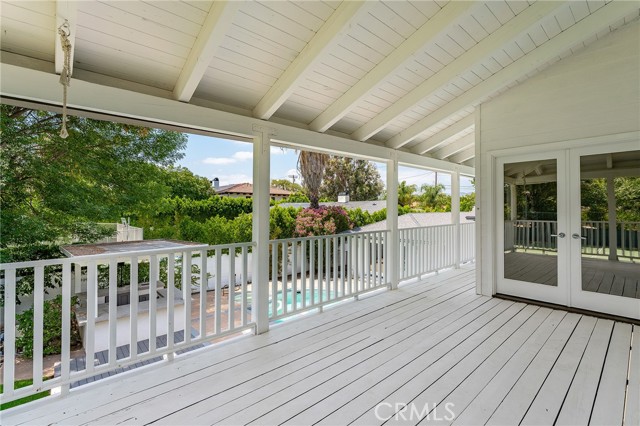 22904 Calvert Street, Woodland Hills CA: https://media.crmls.org/medias/92c1e78f-6f60-49d5-93aa-f3410e692e49.jpg