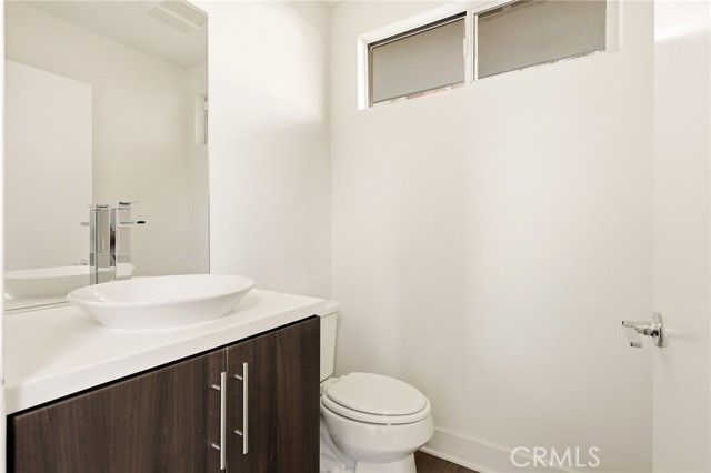 Detail Gallery Image 21 of 25 For 2201 Tom Mix, Silver Lake Los Angeles,  CA 90026 - 2 Beds | 2/1 Baths