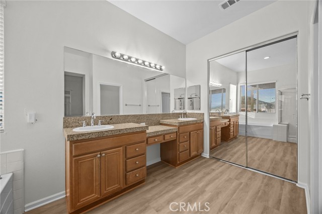 101 Via De La Valle, Lake Elsinore CA: https://media.crmls.org/medias/92c2b0fd-6f53-4fe0-bf24-f871521699f9.jpg