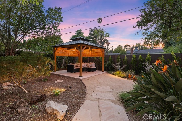 Image 44 of 55 For 5319 Penfield Avenue