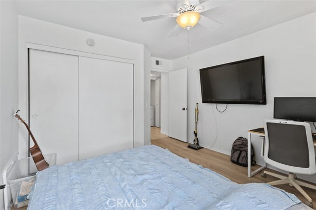 Detail Gallery Image 15 of 28 For 10393 E Briar Oaks Dr #D,  Stanton,  CA 90680 - 2 Beds | 2 Baths