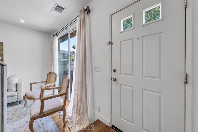 Detail Gallery Image 5 of 30 For 8449 E Arrowhead Way, Anaheim Hills,  CA 92808 - 2 Beds | 2 Baths