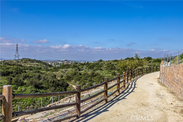 Detail Gallery Image 22 of 22 For 420 Coyote, Lake Forest,  CA 92610 - 2 Beds | 2/1 Baths