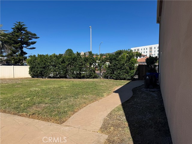 Detail Gallery Image 8 of 53 For 12265 N Lima, Sylmar,  CA 91342 - 4 Beds | 3 Baths