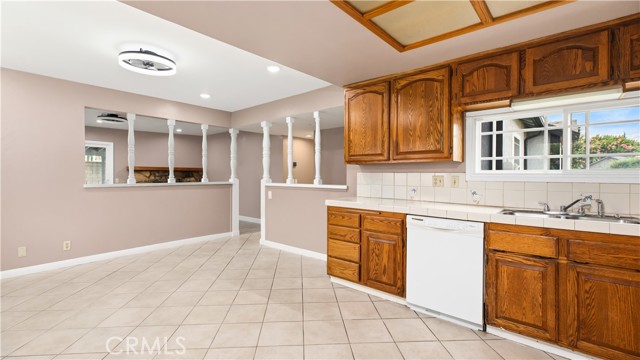 528 Essex photo 22