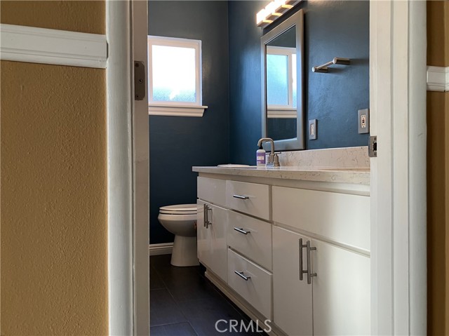 6914 Andasol Avenue, Lake Balboa CA: https://media.crmls.org/medias/92c64a10-b805-467e-972f-d174a09c26aa.jpg
