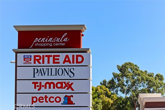 Close to shopping and other conveniences!