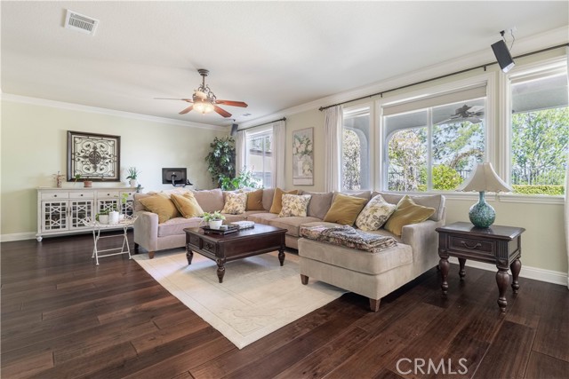 Detail Gallery Image 15 of 63 For 2589 N Promontory, Orange,  CA 92867 - 5 Beds | 3/1 Baths