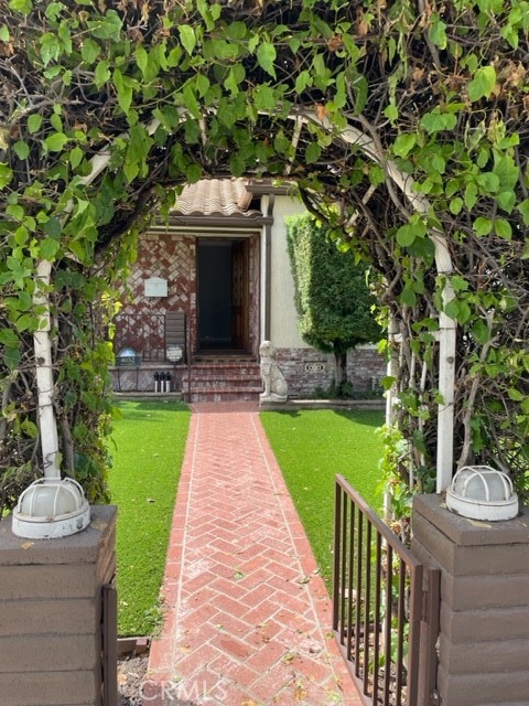 4032 Elsa Street, Lakewood CA: https://media.crmls.org/medias/92c766af-c4ad-4abb-a301-c00b13308a24.jpg