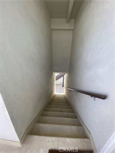 135 28th Street, Hermosa Beach CA: https://media.crmls.org/medias/92c7b6e4-6ba3-45e9-aad4-1f6fa28c7c55.jpg