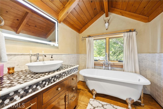 Detail Gallery Image 42 of 75 For 27241 Deertrail Dr, Tehachapi,  CA 93561 - 5 Beds | 4/1 Baths