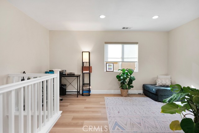 20022 Satsuma, Saugus CA: https://media.crmls.org/medias/92c8da4f-51c1-4b1e-b2fc-1bffdb8a350b.jpg