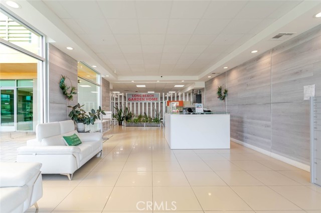 Detail Gallery Image 5 of 46 For 1598 Long Beach #407,  Long Beach,  CA 90813 - 2 Beds | 3 Baths