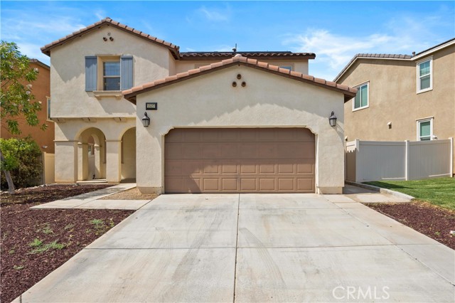 Detail Gallery Image 4 of 52 For 1527 Amethyst Ln, Beaumont,  CA 92223 - 3 Beds | 2/1 Baths
