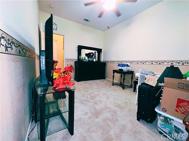 11834 Dellwood, Victorville CA: https://media.crmls.org/medias/92cb411d-6303-49fa-9bda-055373c8f6bc.jpg