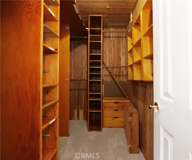 Master cedar lined walkin closet