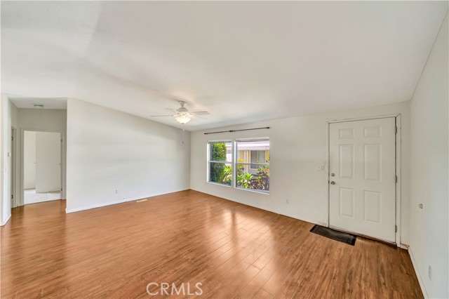 Detail Gallery Image 6 of 52 For 24 Gitana Ave #164,  Camarillo,  CA 93012 - 3 Beds | 2 Baths