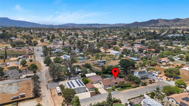 32045 Deseret, Wildomar CA: https://media.crmls.org/medias/92cc675c-6c62-429c-baa7-0a0d699618bb.jpg