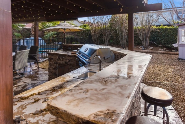 Detail Gallery Image 5 of 39 For 40125 Palmetto Dr, Palmdale,  CA 93551 - 4 Beds | 2/1 Baths