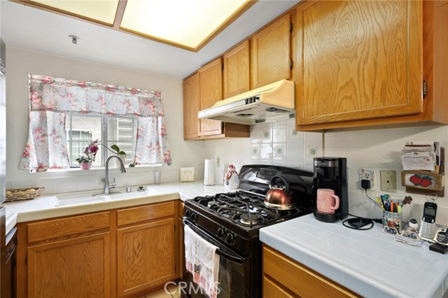 Detail Gallery Image 20 of 31 For 1892 Cedar St a,  Alhambra,  CA 91801 - 2 Beds | 2 Baths