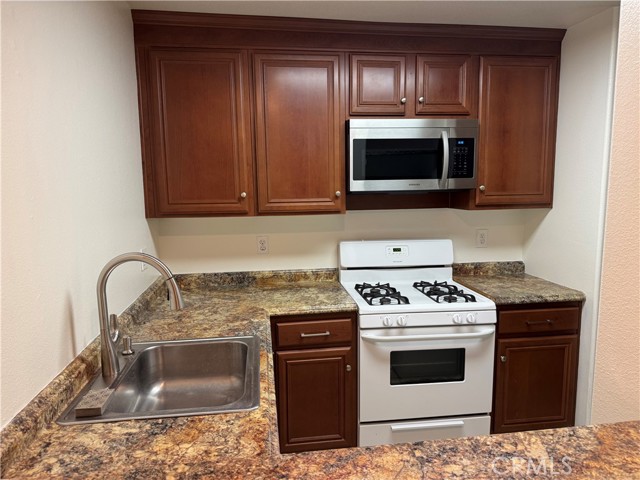 Front Image Thumbnail for CROC25260548