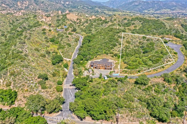 Detail Gallery Image 4 of 21 For 19942 Summit Trail Rd, Trabuco Canyon,  CA 92679 - 6 Beds | 6/2 Baths