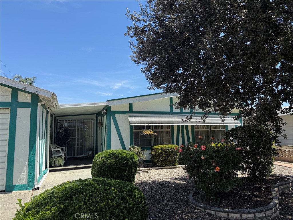 1104 Ribbonwood Court