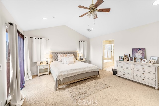 939 Via Camino, Wilmington CA: https://media.crmls.org/medias/92d0676d-44dd-4eb7-88b4-6418551e64b6.jpg