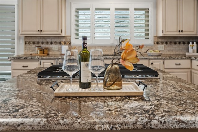 504 Avenida De La Riviera, San Clemente CA: https://media.crmls.org/medias/92d0c86c-8ff8-47e5-9169-4f5805cc1e4a.jpg