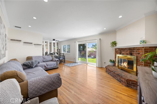 Detail Gallery Image 5 of 26 For 11345 Groveland Ave, Whittier,  CA 90604 - 3 Beds | 2 Baths