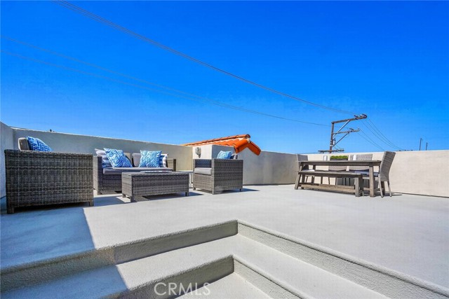 Spacious roof deck