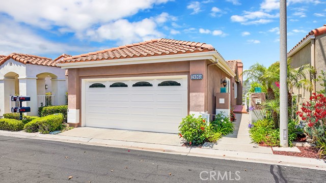 24965 Seagate, Dana Point CA: https://media.crmls.org/medias/92d1bb24-15e5-467a-b41a-2216051a8b53.jpg
