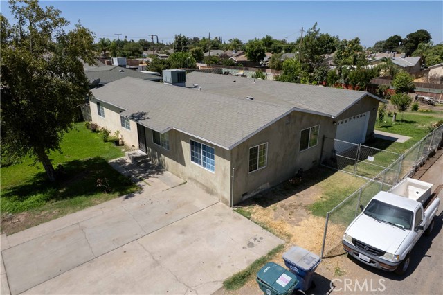 361 N B Street, Tulare CA: https://media.crmls.org/medias/92d1c6b0-4f76-4647-8854-470d409ecdb1.jpg