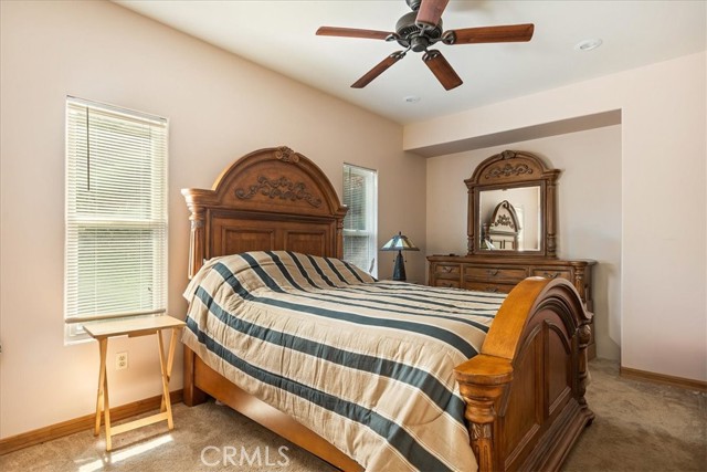 Detail Gallery Image 16 of 25 For 1053 Lausanne Dr, Crestline,  CA 92325 - 3 Beds | 2/1 Baths