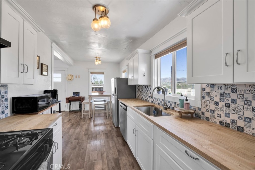 MLS #OC25214105 image #8