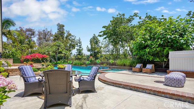 23782 Lagarto, Mission Viejo CA: https://media.crmls.org/medias/92d2e864-a42e-4247-b26f-5a5e066f507c.jpg