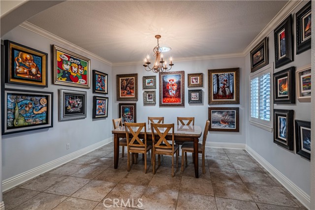 Detail Gallery Image 16 of 72 For 30867 via Bonica, Lake Elsinore,  CA 92530 - 5 Beds | 2/1 Baths