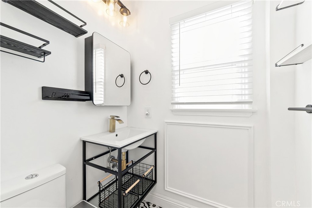 MLS #SR25253979 image #8