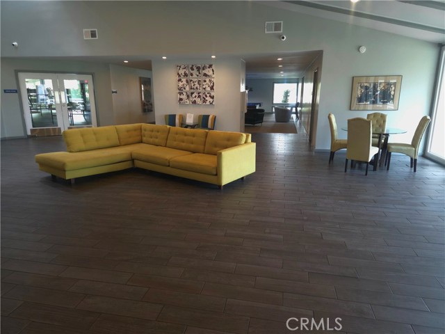 Detail Gallery Image 31 of 41 For 1550 Rimpau Ave #20,  Corona,  CA 92881 - 3 Beds | 2 Baths