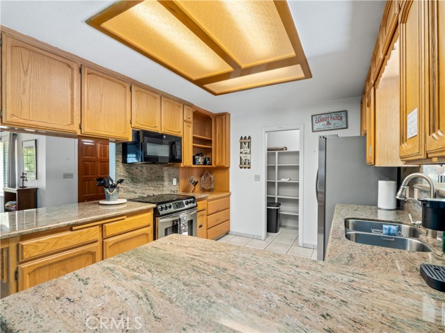 Detail Gallery Image 16 of 65 For 52092 Road 423, Oakhurst,  CA 93644 - 5 Beds | 3 Baths