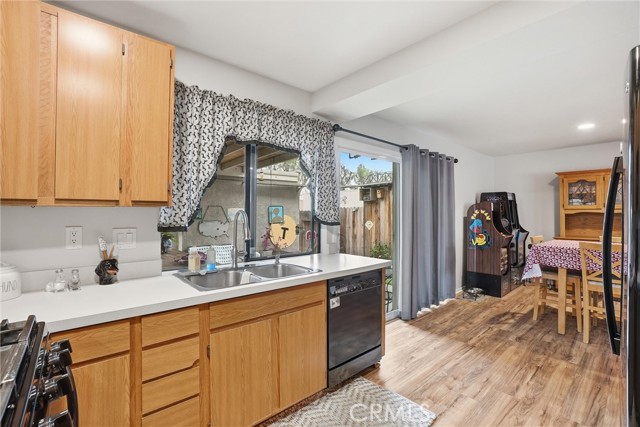 Detail Gallery Image 10 of 42 For 904 S Cornwall, Anaheim,  CA 92804 - 4 Beds | 3 Baths