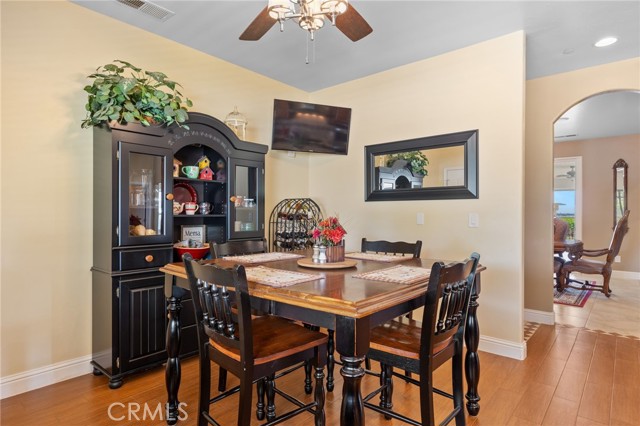 38792 Comanche Point Road, Arvin CA: https://media.crmls.org/medias/92d9afd6-d89b-4b22-945b-0c1d2ad1da43.jpg