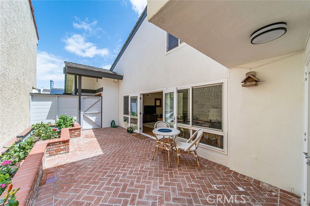 property-img